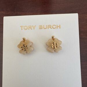 NWOT Tory Burch Gold Clover Earrings
